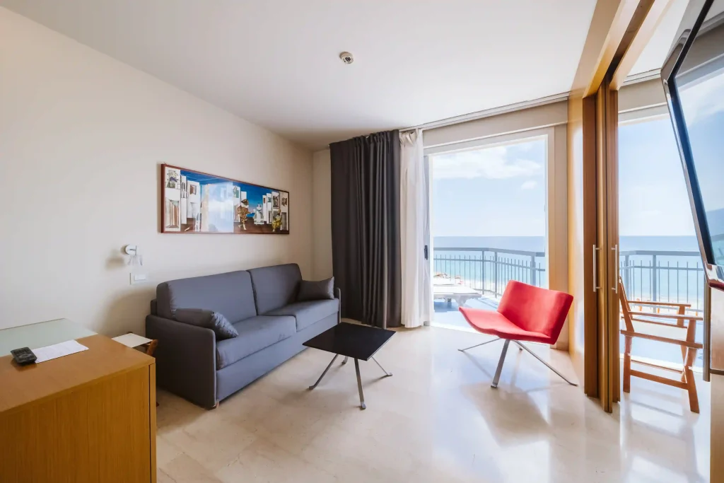 Hotel sul mare Spotorno